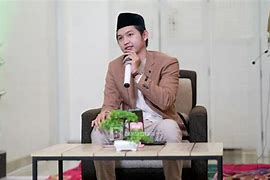 Foto Koh Dennis Lim Terbaru